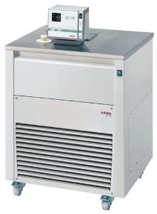 Ultra-low temperature refrigerated circulators