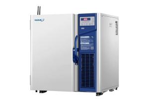 Ultra low temperature freezer